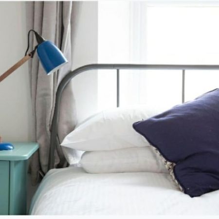 Beautiful And Bright !! Town/Harbour Apartment #2 Penzance Eksteriør billede