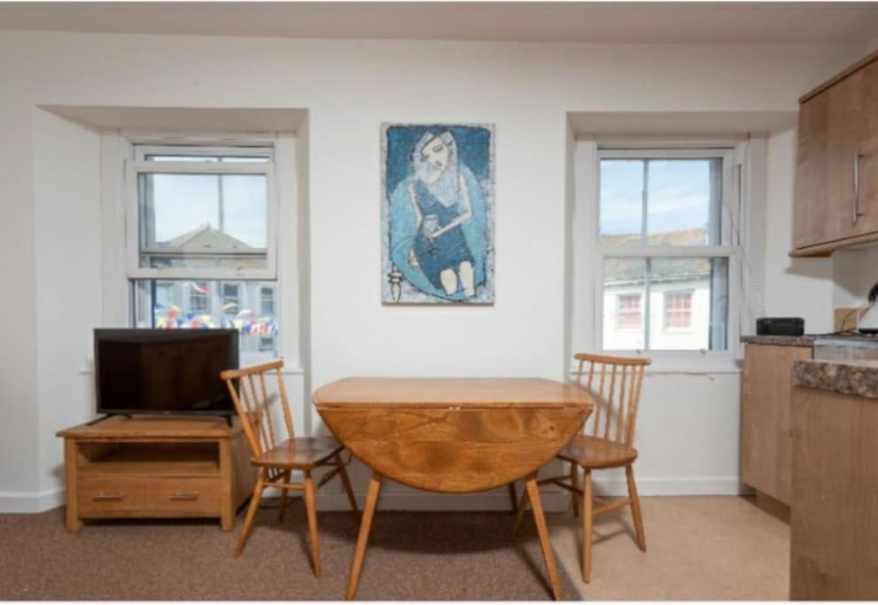 Beautiful And Bright !! Town/Harbour Apartment #2 Penzance Eksteriør billede